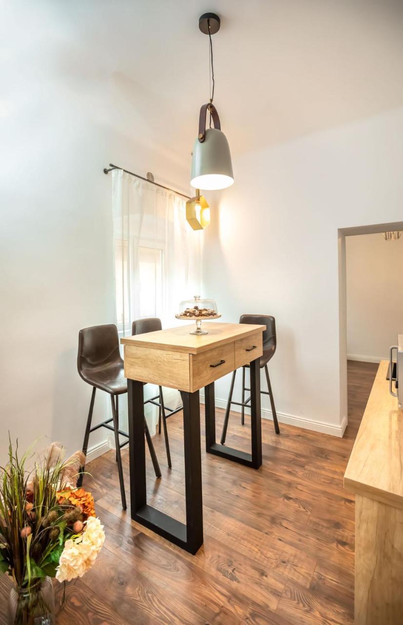 Venice Boutique Aparthotel Braşov Dış mekan fotoğraf